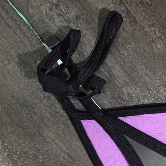 Triangl black side tie bikini bottoms size XS - Picture 5 of 8